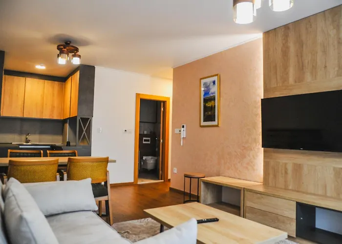 Centar Lux * 兹拉蒂博尔